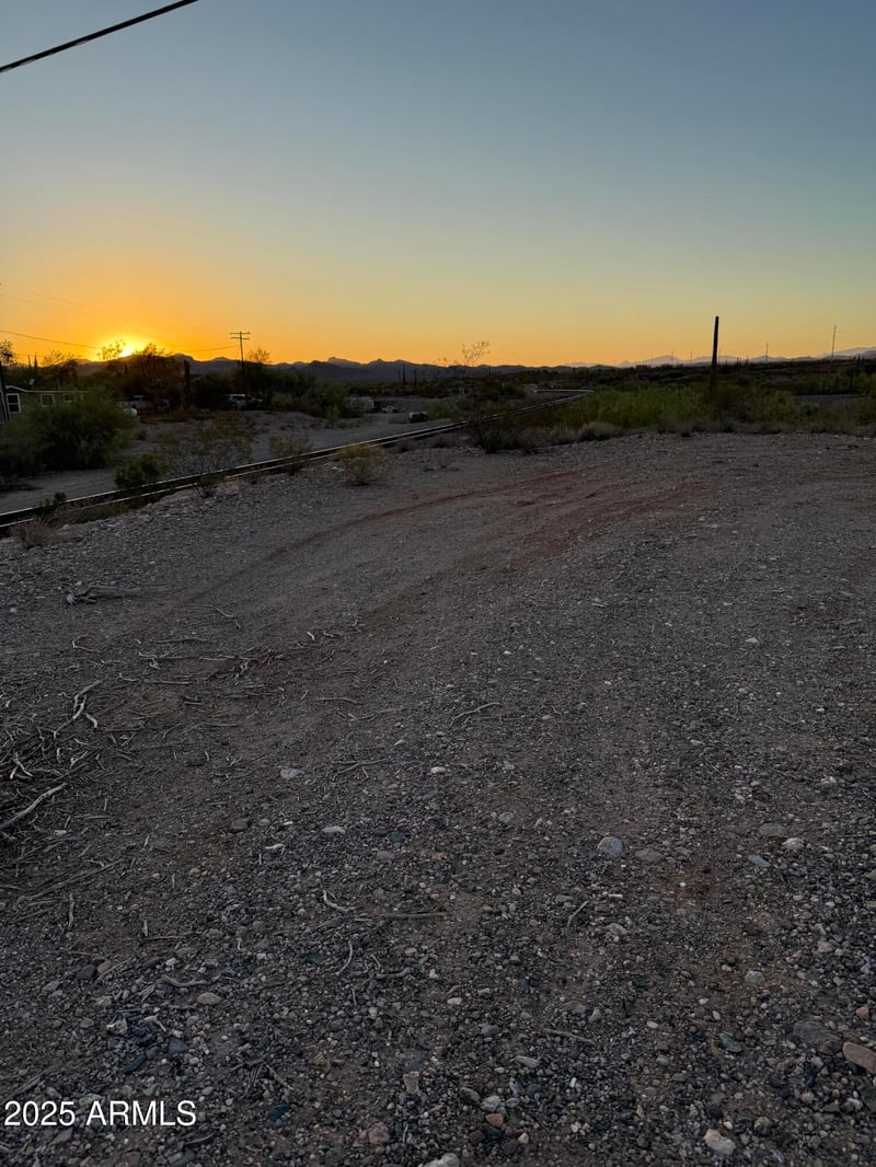 26XXX W Gates Rd #-, Morristown, AZ 85342