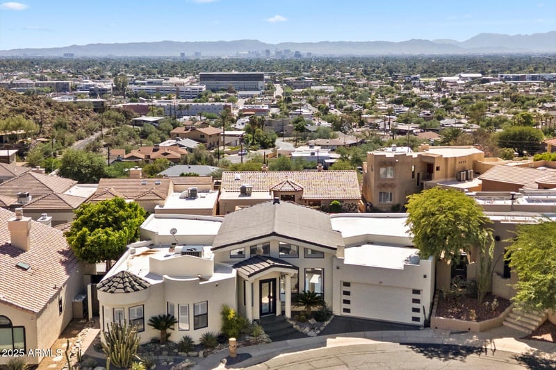 27 Cochise Dr, Phoenix, AZ 85021