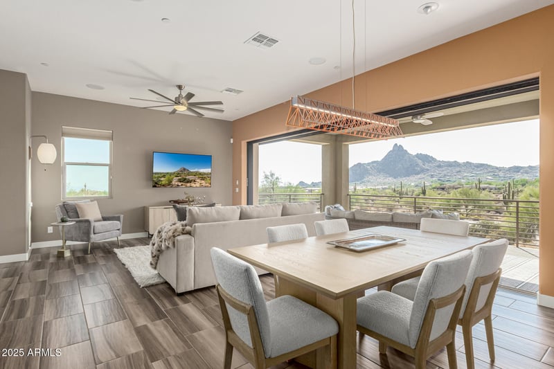 27000 Alma School Pw #2037, Scottsdale, AZ 85262