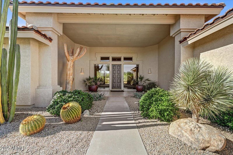 27002 N Agua Verde Dr, Rio Verde, AZ 85263