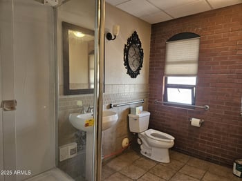 2701 16th St #211, Phoenix, AZ 85006