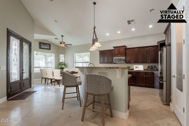 2701 Caldwell St, Phoenix, AZ 85042
