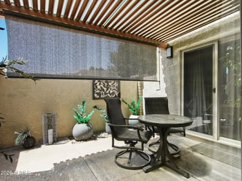 2701 E Cactus Rd, Phoenix, AZ 85032