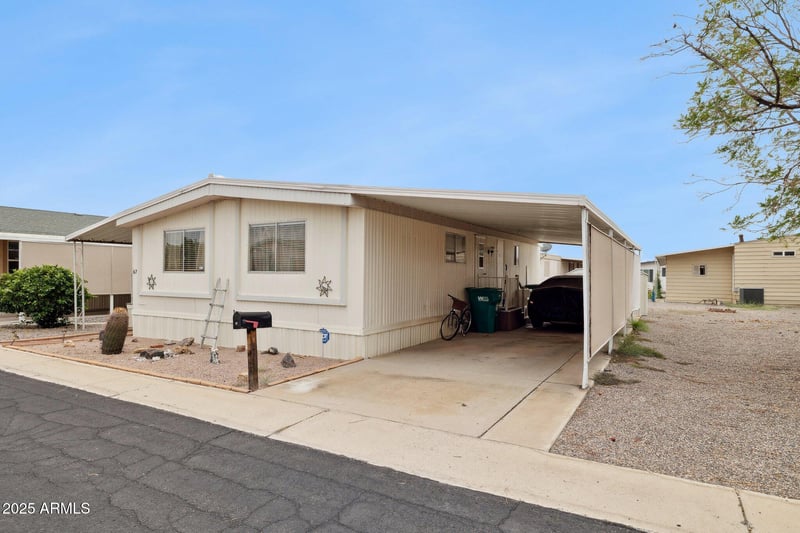 2701 Utopia Rd #67, Phoenix, AZ 85050