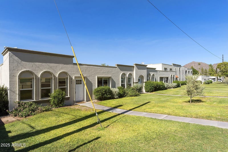 2702 60th St, Scottsdale, AZ 85257