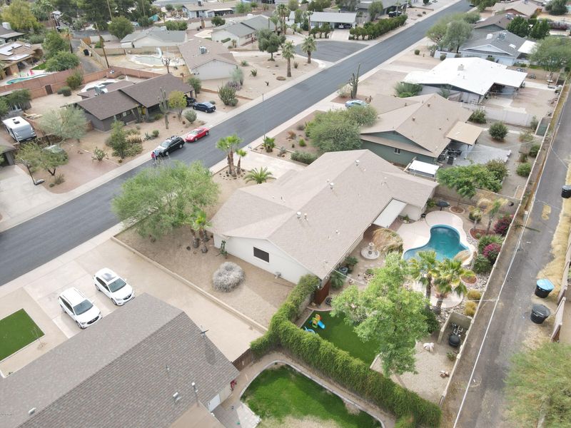 2702 E Cinnabar Ave, Phoenix, AZ 85028