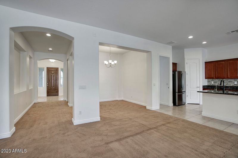 2702 E Redwood Pl, Chandler, AZ 85286