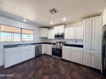 2702 Carter Dr, Tempe, AZ 85282