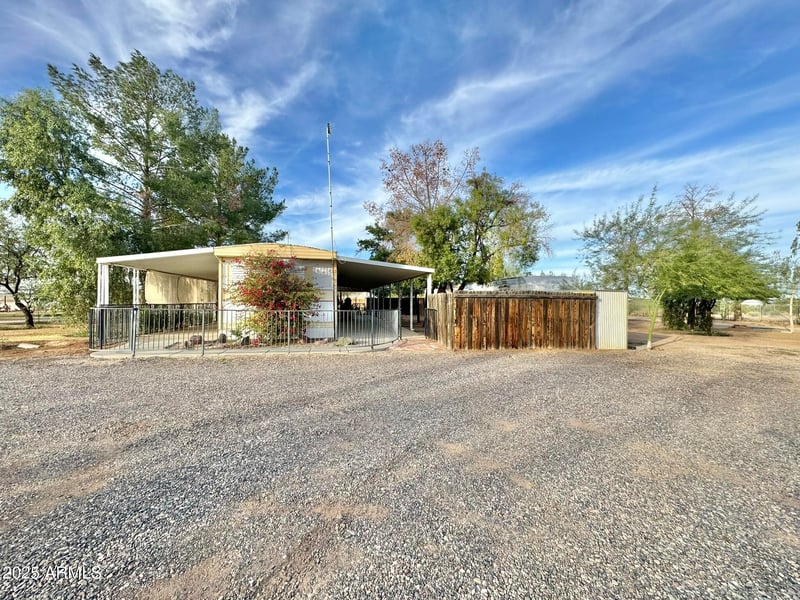 27021 211th Ave, Wittmann, AZ 85361