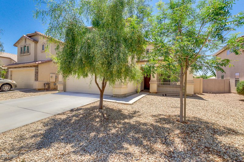 2703 E Denim Trl, San Tan Valley, AZ 85143