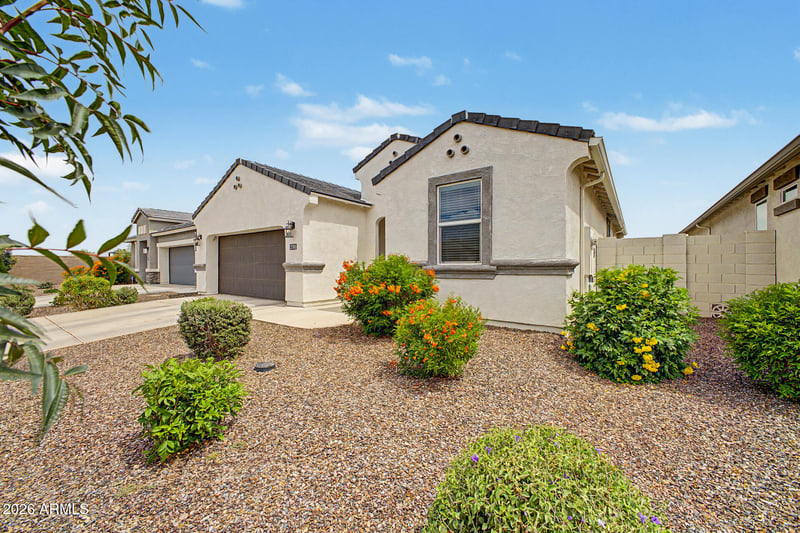 2703 Seaver Ave, Apache Junction, AZ 85120