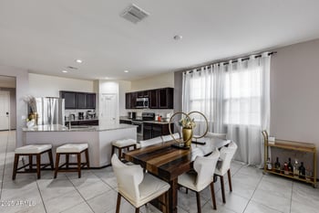 2704 172nd Ln, Goodyear, AZ 85338