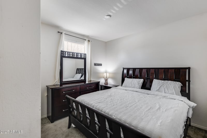 2704 172nd Ln, Goodyear, AZ 85338