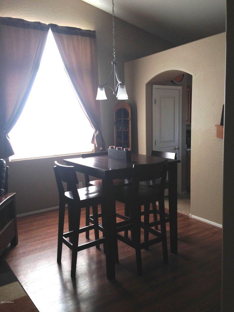 2704 E Beverly Rd, Phoenix, AZ 85042