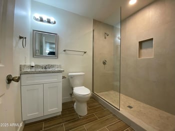 2704 Southgate Ave, Phoenix, AZ 85040