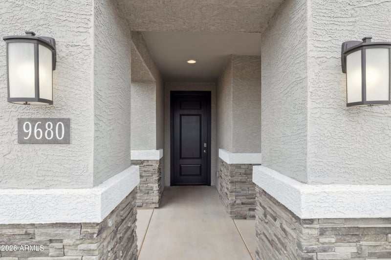 2704 W Sentiero Ave, Apache Junction, AZ 85120