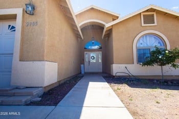 2705 7th St, Douglas, AZ 85607