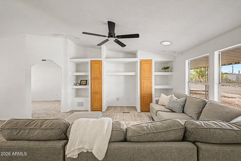 2705 W Mockingbird St, Apache Junction, AZ 85120