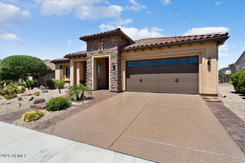 27052 Oraibi Dr, Buckeye, AZ 85396