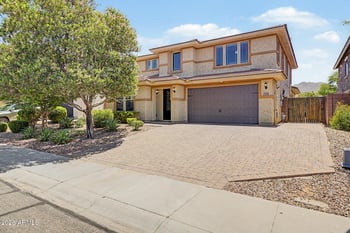 2707 Daniel Dr, Gilbert, AZ 85298