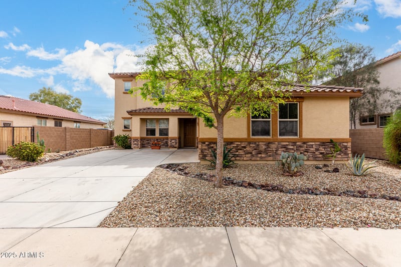 27071 172nd Ln, Surprise, AZ 85387