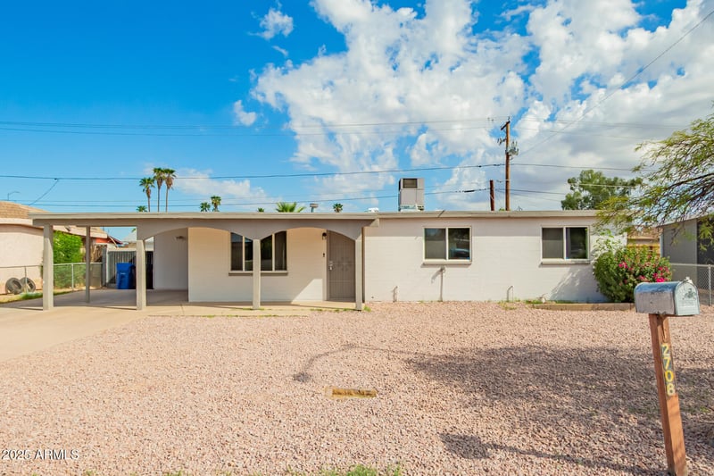 2708 2nd St, Mesa, AZ 85213