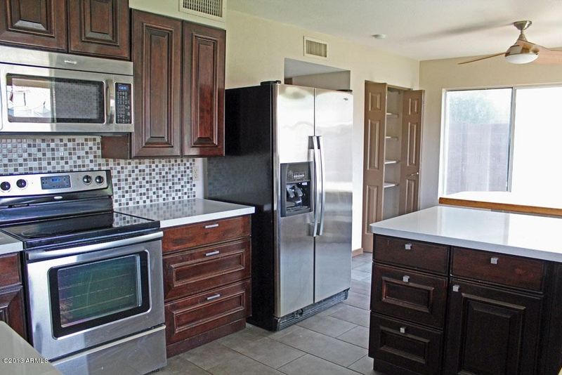 2708 E Menlo St, Mesa, AZ 85213