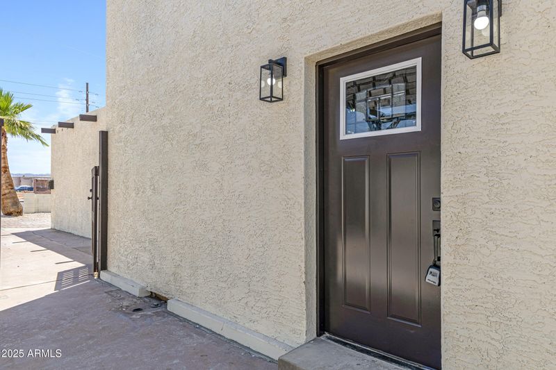 2708 E Roosevelt St, Phoenix, AZ 85008