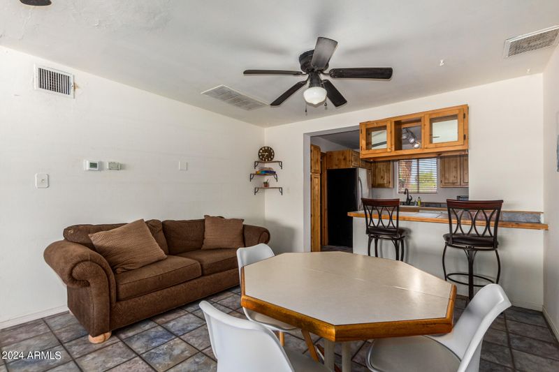 2708 W Griswold Rd, Phoenix, AZ 85051