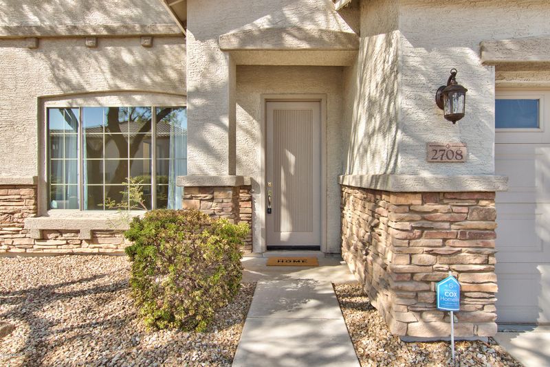 2708 W Windsong Dr, Phoenix, AZ 85045