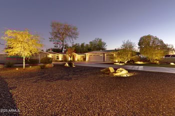 2709 Clarendon Ave, Phoenix, AZ 85016