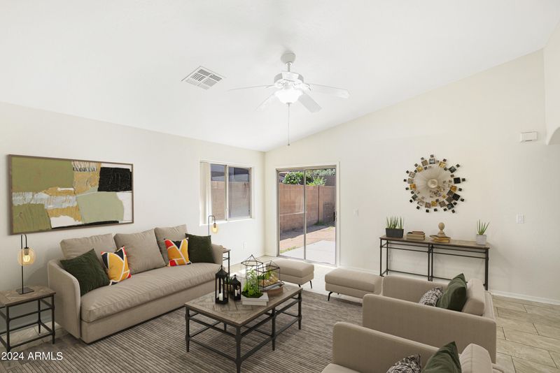 2709 E Fawn Dr, Phoenix, AZ 85042