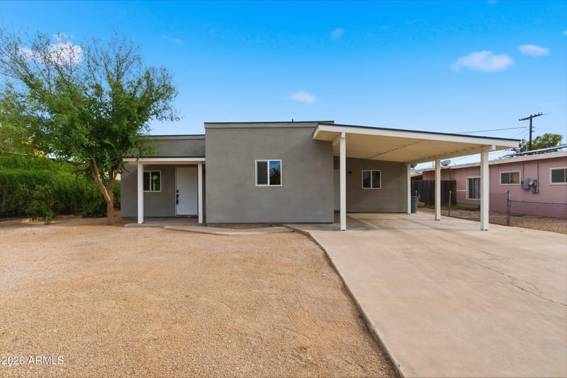 2709 E Phelps Rd, Phoenix, AZ 85032