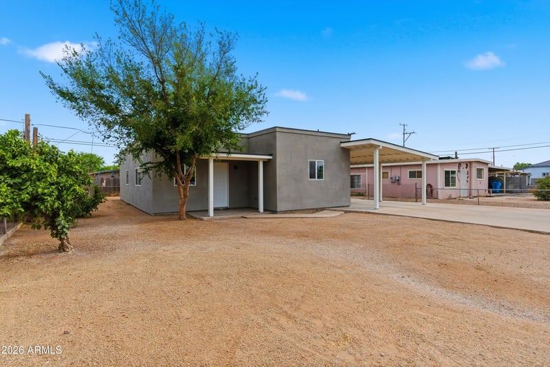 2709 E Phelps Rd, Phoenix, AZ 85032