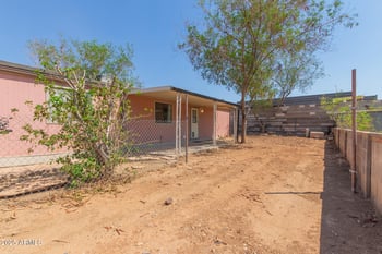 2709 Robin Ln, Phoenix, AZ 85027