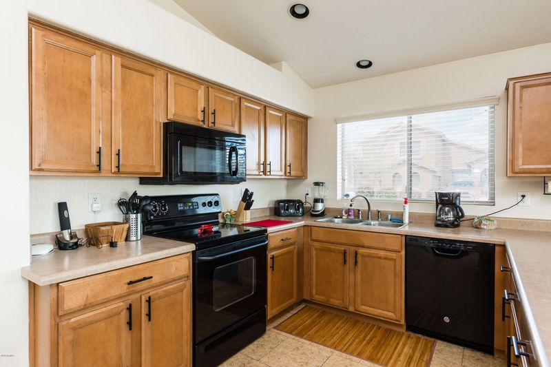 2709 S 155th Ln, Goodyear, AZ 85338