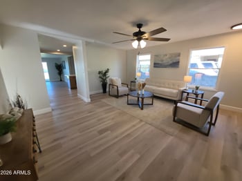 2710 E Amelia Ave, Phoenix, AZ 85016