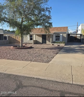 2710 E Amelia Ave, Phoenix, AZ 85016