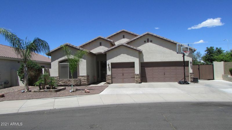 2710 E Augusta Ave E, Chandler, AZ 85249