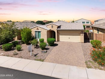 2710 E Saddlebrook Rd, Gilbert, AZ 85298