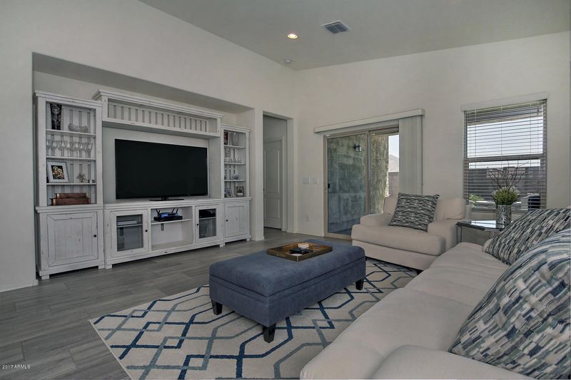 2711 E Runaway Bay Pl, Gilbert, AZ 85298