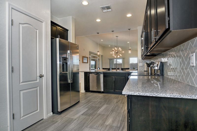 2711 E Runaway Bay Pl, Gilbert, AZ 85298