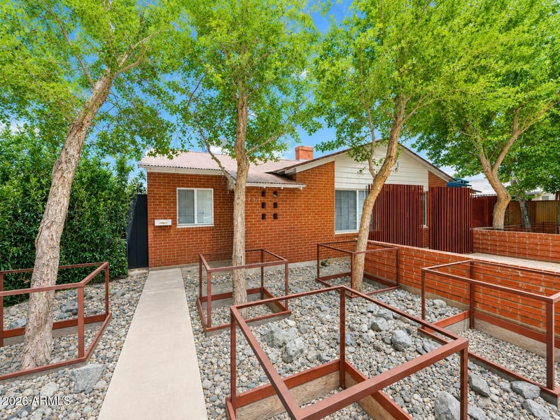 2711 7th St, Phoenix, AZ 85006