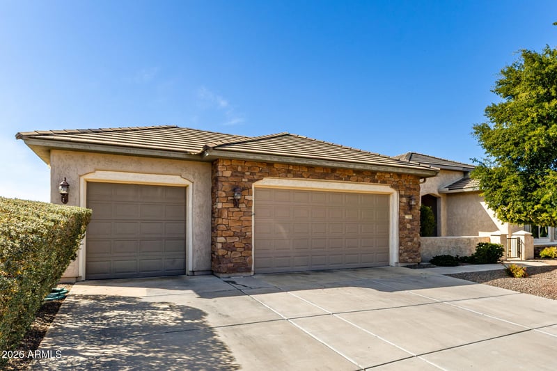 27119 Burnett Rd, Buckeye, AZ 85396