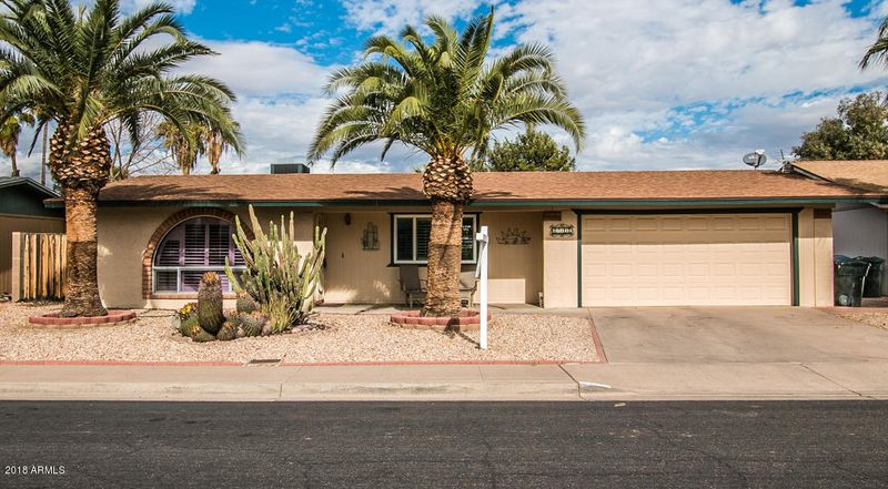 2712 E Boston Cir, Mesa, AZ 85213