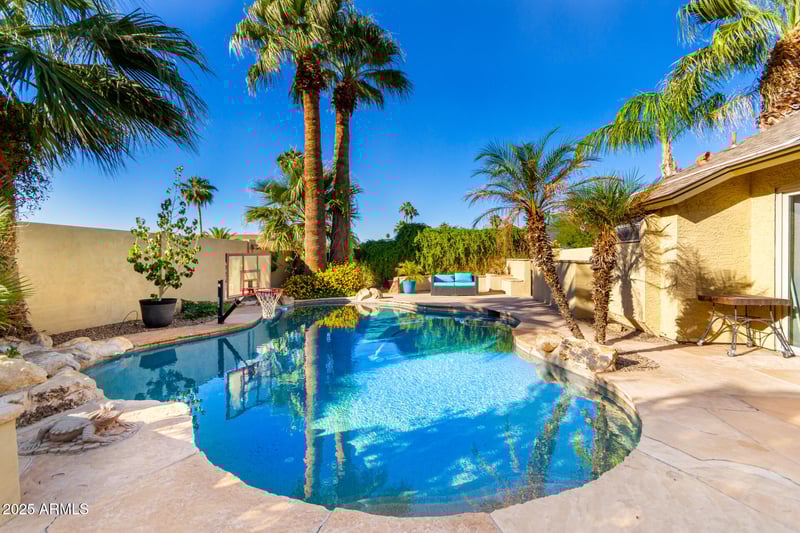 2712 Evergreen St, Chandler, AZ 85225
