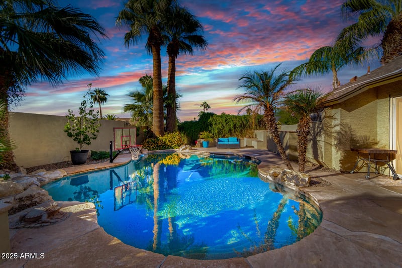 2712 Evergreen St, Chandler, AZ 85225