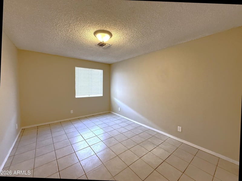 2713 Juniper Ave, Phoenix, AZ 85032