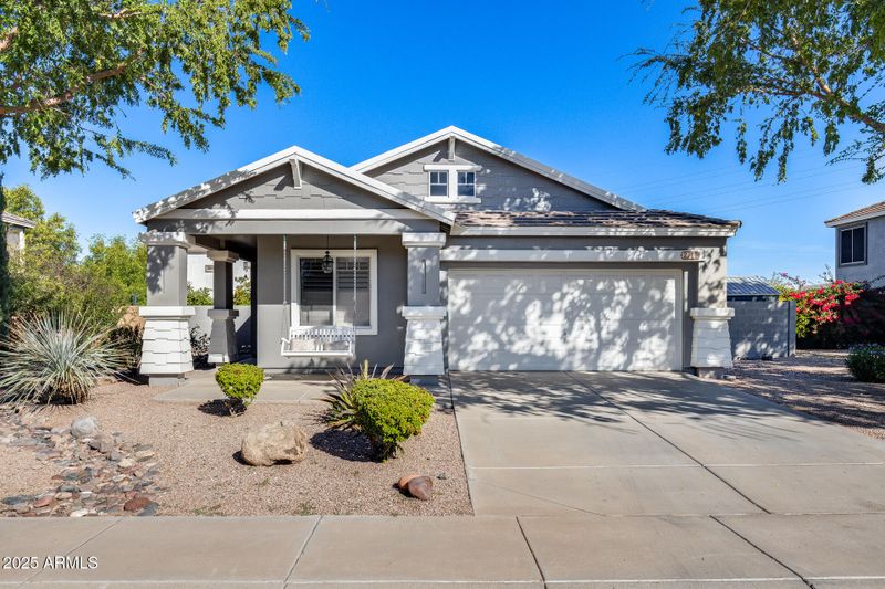 2714 E Del Rio St, Gilbert, AZ 85295