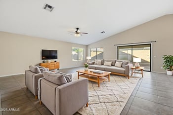 2715 90th Ave, Phoenix, AZ 85037